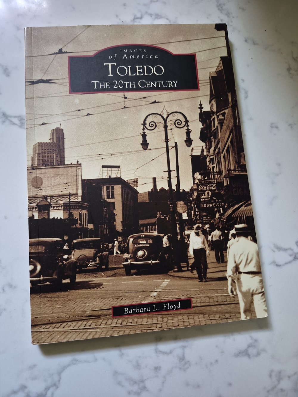 Arcadia Toledo The 20th Century Coffee Table Book -  128 Pages Paperback